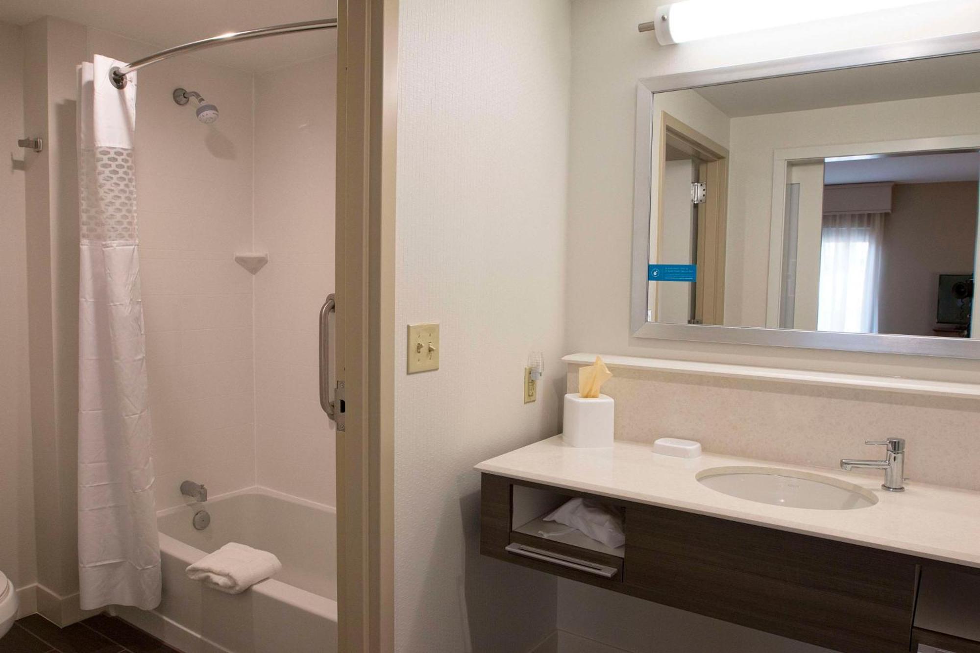 Hotel Hampton & Boone, Nc